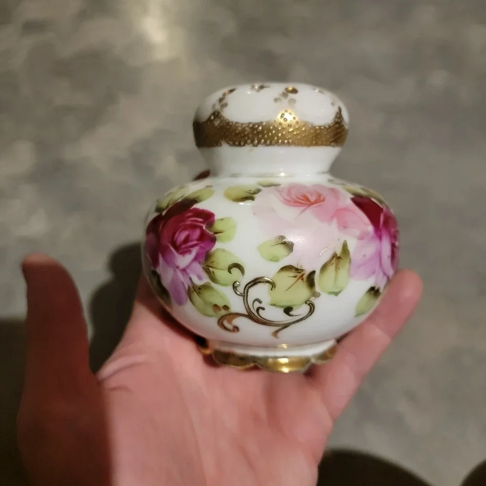 Vintage Nippon Porcelain Floral Shaker With Gold Accents VTG‎ 1940s MCM